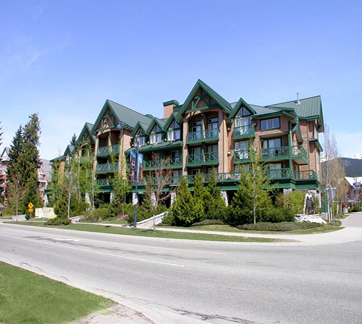 View of the front of the Pinacle Hotel in Whistler